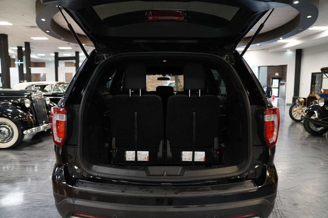 Used 2019 Ford Explorer XLT FWD image 16