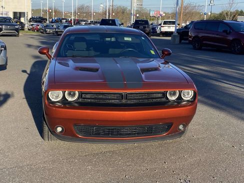 Used 2022 Dodge Challenger SXT w/ Blacktop Package RWD image 2