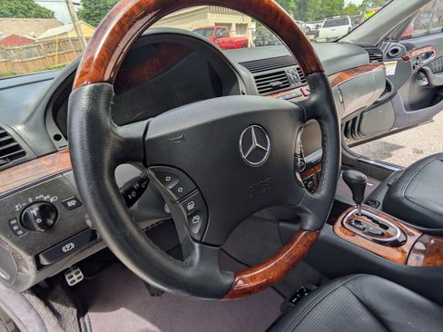 Used 2005 Mercedes-Benz S 55 AMG image 9