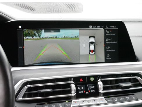 Used 2022 BMW X7 xDrive40i w/ M Sport Package image 30