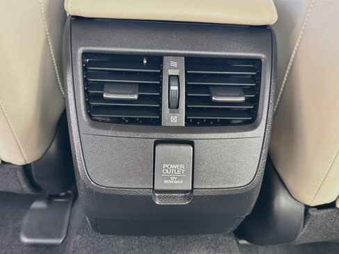 Used 2018 Honda Clarity Touring image 27