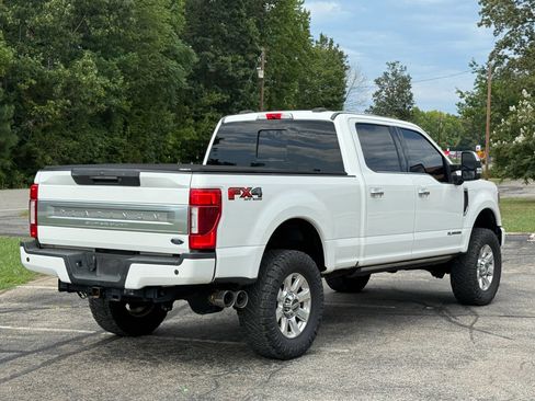 Used 2021 Ford F250 Platinum AWD/4WD image 4
