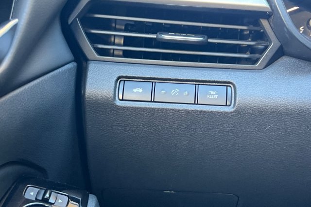 Used 2025 Nissan Altima 2.5 SR FWD image 31