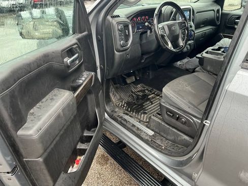 Used 2020 Chevrolet Silverado 1500 RST w/ All-Star Edition AWD/4WD image 3