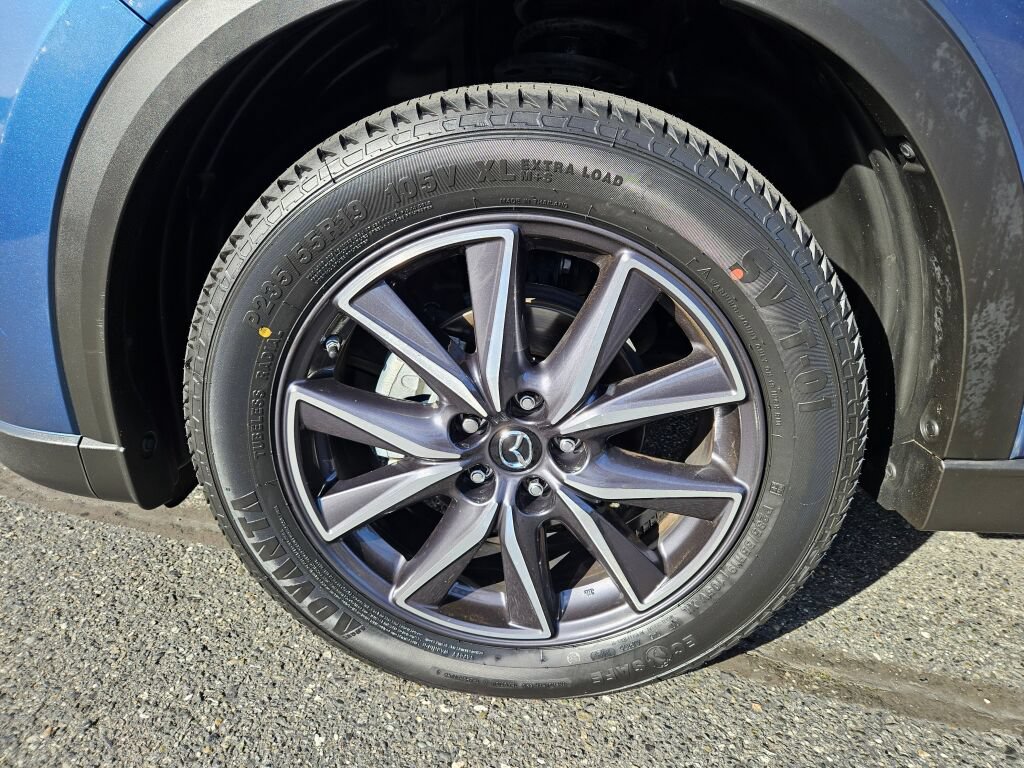 Used 2018 MAZDA CX-5 Touring w/ Preferred Equipment Package AWD/4WD image 8