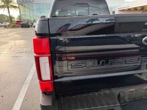 Used 2021 Ford F250 Lariat AWD/4WD image 10