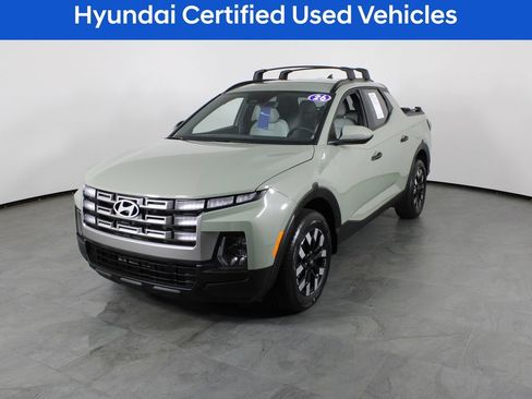 Certified 2026 Hyundai Santa Cruz SEL FWD image 2