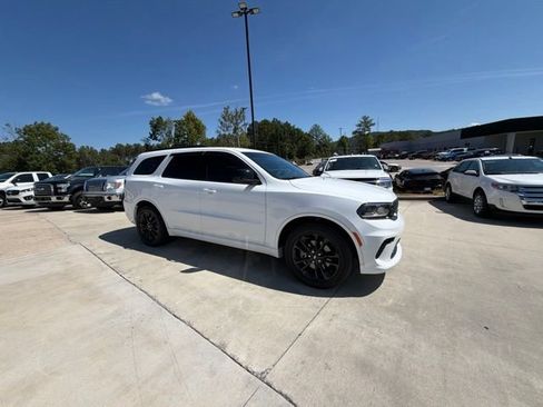 Used 2025 Dodge Durango GT w/ Blacktop Package RWD image 9