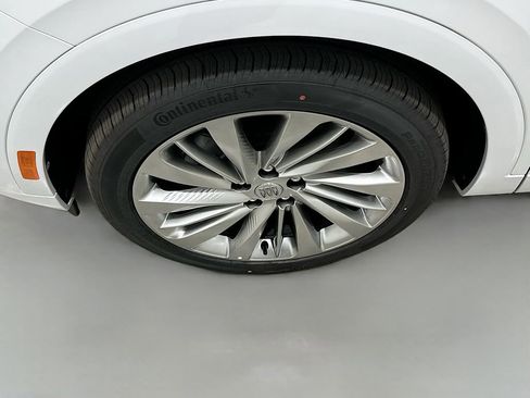 New 2026 Buick Envision Avenir image 10