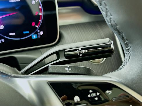New 2026 Mercedes-Benz C 300 Sedan image 18