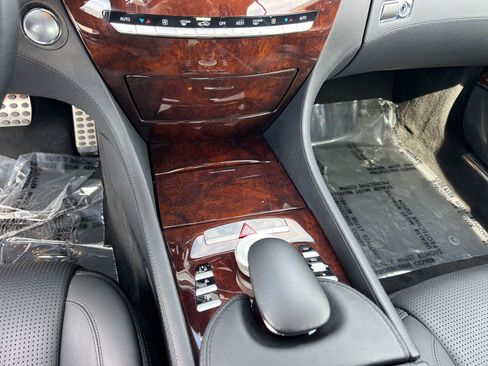 Used 2013 Mercedes-Benz CL 63 AMG image 26