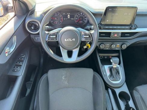 Used 2024 Kia Forte LXS image 12