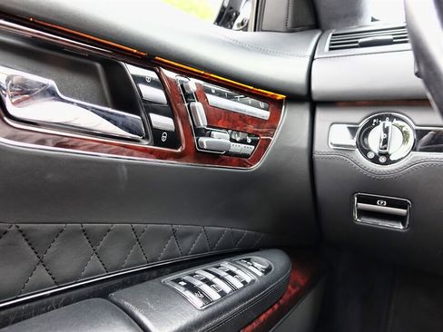 Used 2008 Mercedes-Benz CL 65 AMG image 21