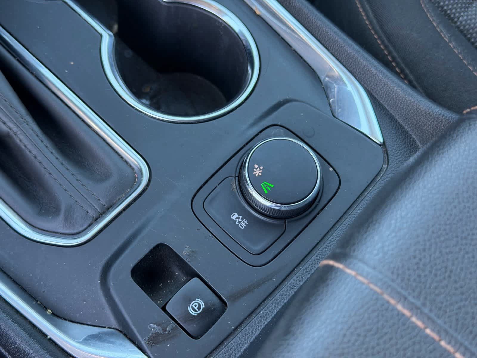 Used 2019 Chevrolet Traverse LT FWD image 20