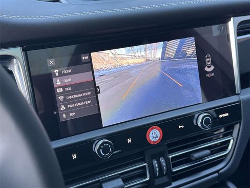 New 2026 Porsche Macan S image 26