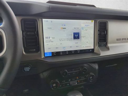 New 2026 Ford Bronco Outer Banks AWD/4WD image 12