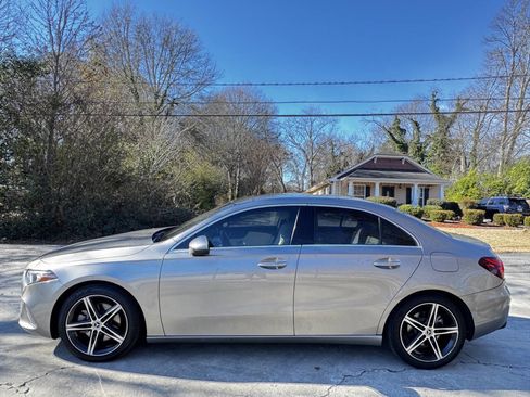 Used 2019 Mercedes-Benz A 220 image 7