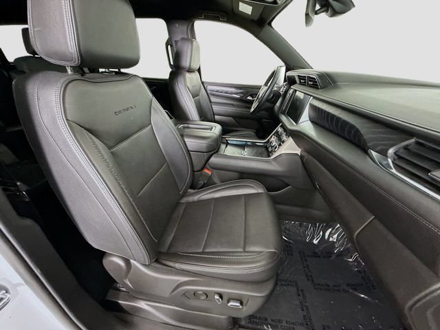 Used 2022 GMC Yukon Denali AWD/4WD image 29