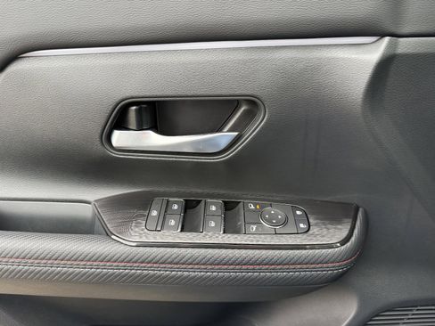 New 2026 Nissan Kicks SR w/ Cold Weather Package image 23