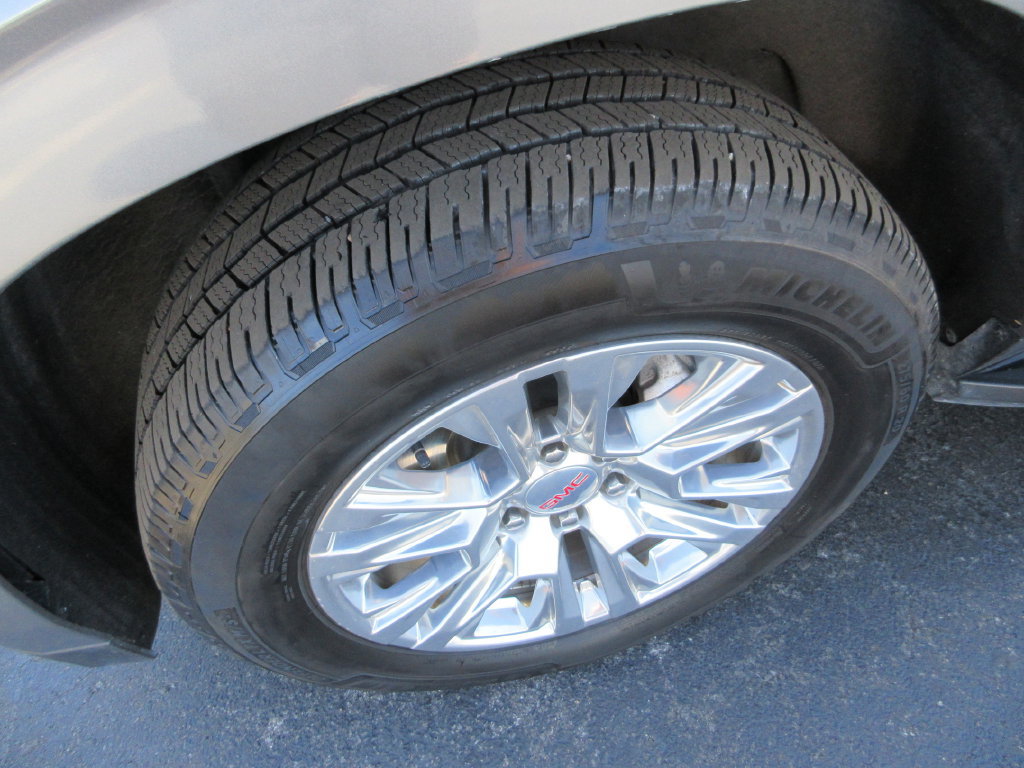 Certified 2021 GMC Yukon XL Denali AWD/4WD image 14