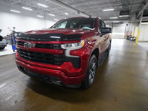 Certified 2024 Chevrolet Silverado 1500 RST AWD/4WD image 12