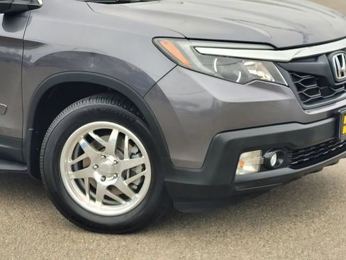 Used 2017 Honda Ridgeline RTL image 9