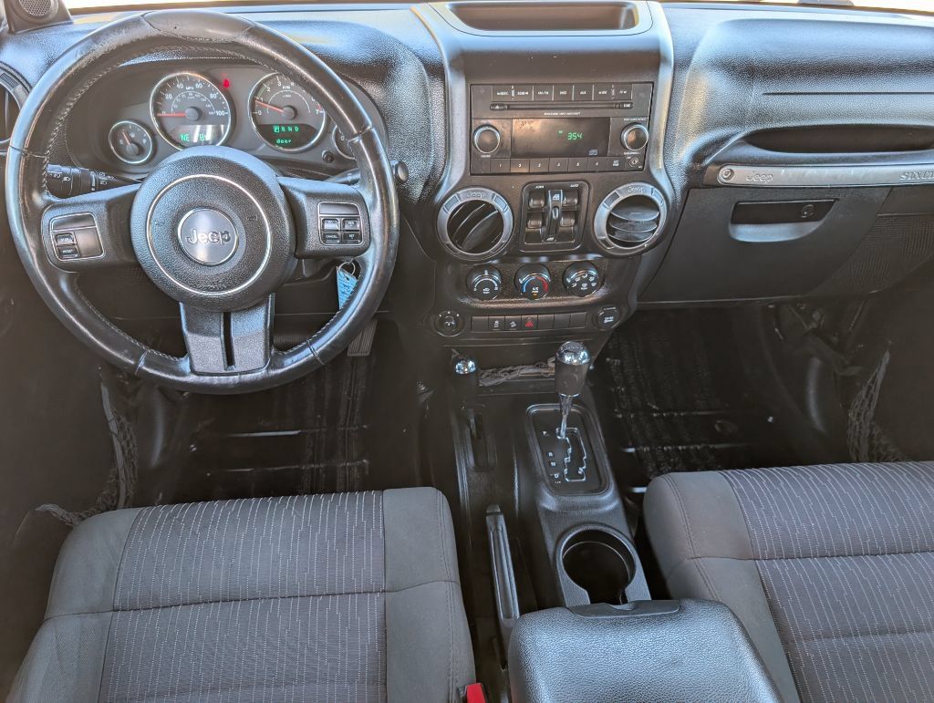 Used 2012 Jeep Wrangler Unlimited Sport AWD/4WD image 6