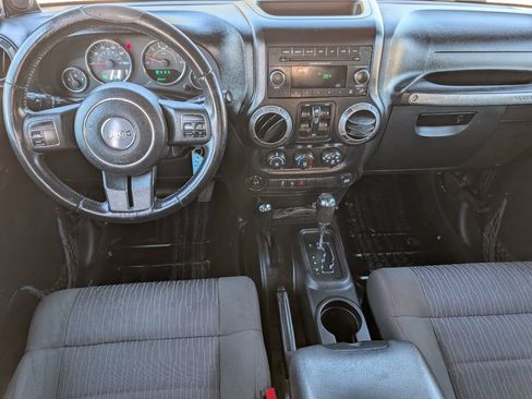 Used 2012 Jeep Wrangler Unlimited Sport AWD/4WD image 6