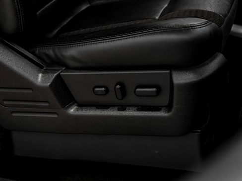 Used 2013 Ford F150 Raptor w/ Luxury Equipment Group AWD/4WD image 45