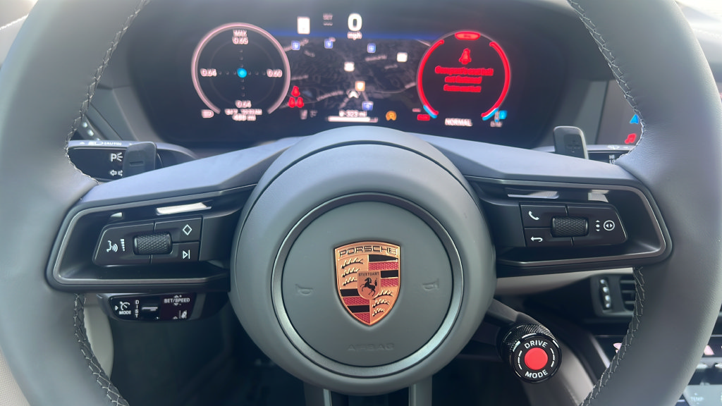 Certified 2026 Porsche 911 Carrera 4S AWD/4WD image 33