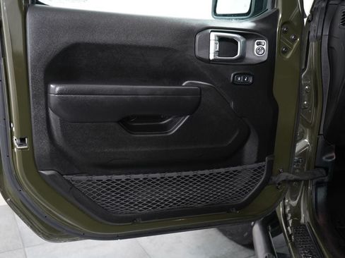 Used 2022 Jeep Gladiator Sport AWD/4WD image 22