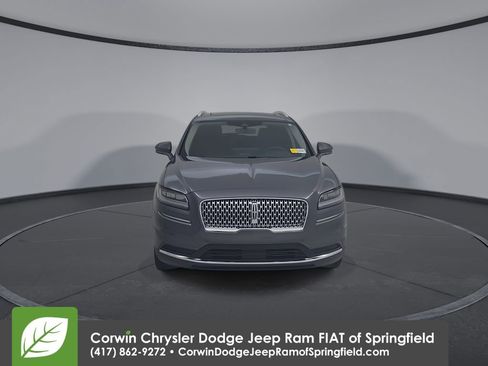 Used 2023 Lincoln Nautilus Reserve AWD/4WD image 5