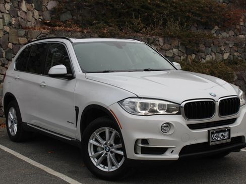 Used 2015 BMW X5 xDrive35i image 4
