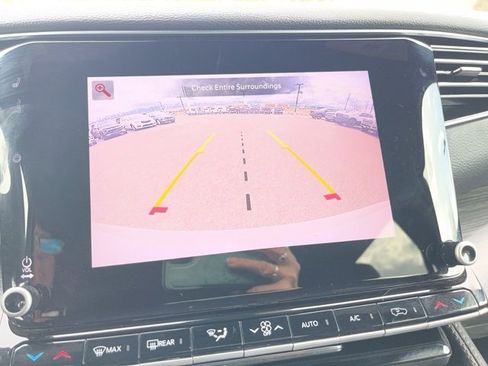 Used 2024 Jeep Wagoneer Series II w/ Flexible Seating Group image 25