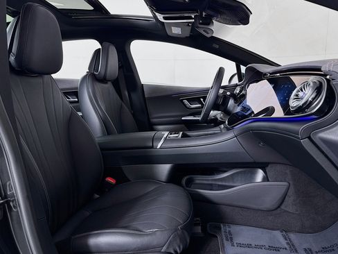 Certified 2024 Mercedes-Benz EQE 500 4MATIC Sedan image 7