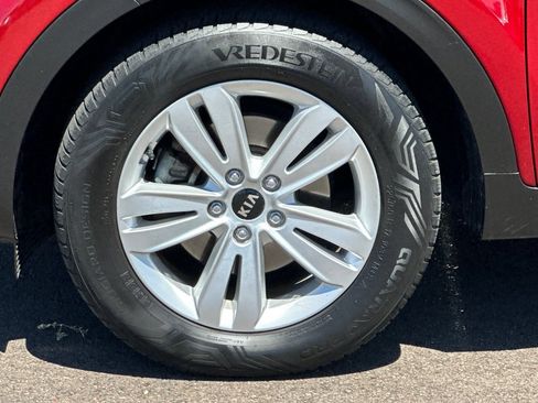 Used 2018 Kia Sportage LX AWD/4WD image 24