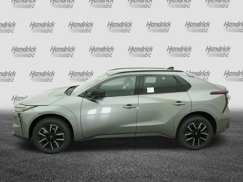 Used 2026 Toyota bZ FWD image 3