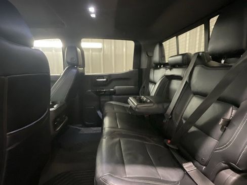 Used 2020 Chevrolet Silverado 1500 RST image 11