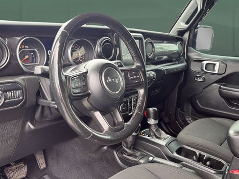 Used 2020 Jeep Wrangler Unlimited Sport AWD/4WD image 18