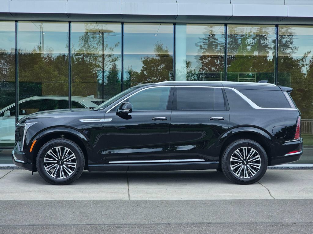 New 2026 Cadillac Escalade IQL Luxury AWD/4WD image 2