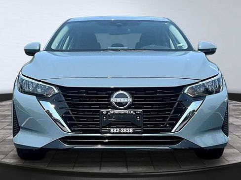 Used 2025 Nissan Sentra SV w/ All-Weather Package FWD image 2