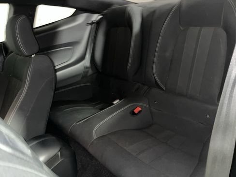 Used 2019 Ford Mustang GT w/ Equipment Group 301A image 26