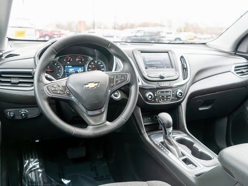 Used 2023 Chevrolet Equinox LT image 13