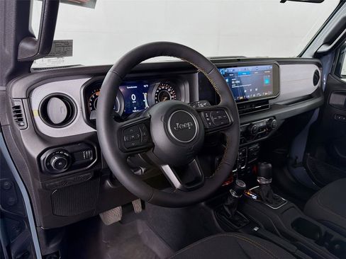Used 2024 Jeep Wrangler Unlimited Sport AWD/4WD image 16