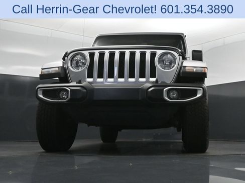 Used 2021 Jeep Wrangler Unlimited Sahara AWD/4WD image 45