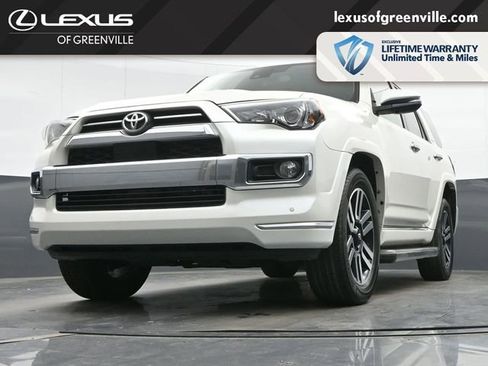 Used 2020 Toyota 4Runner Limited image 33