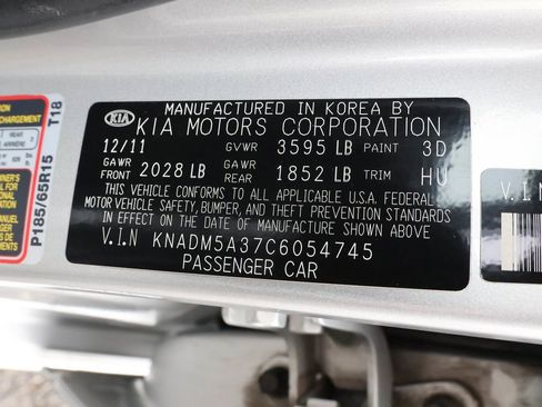 Used 2012 Kia Rio LX image 37