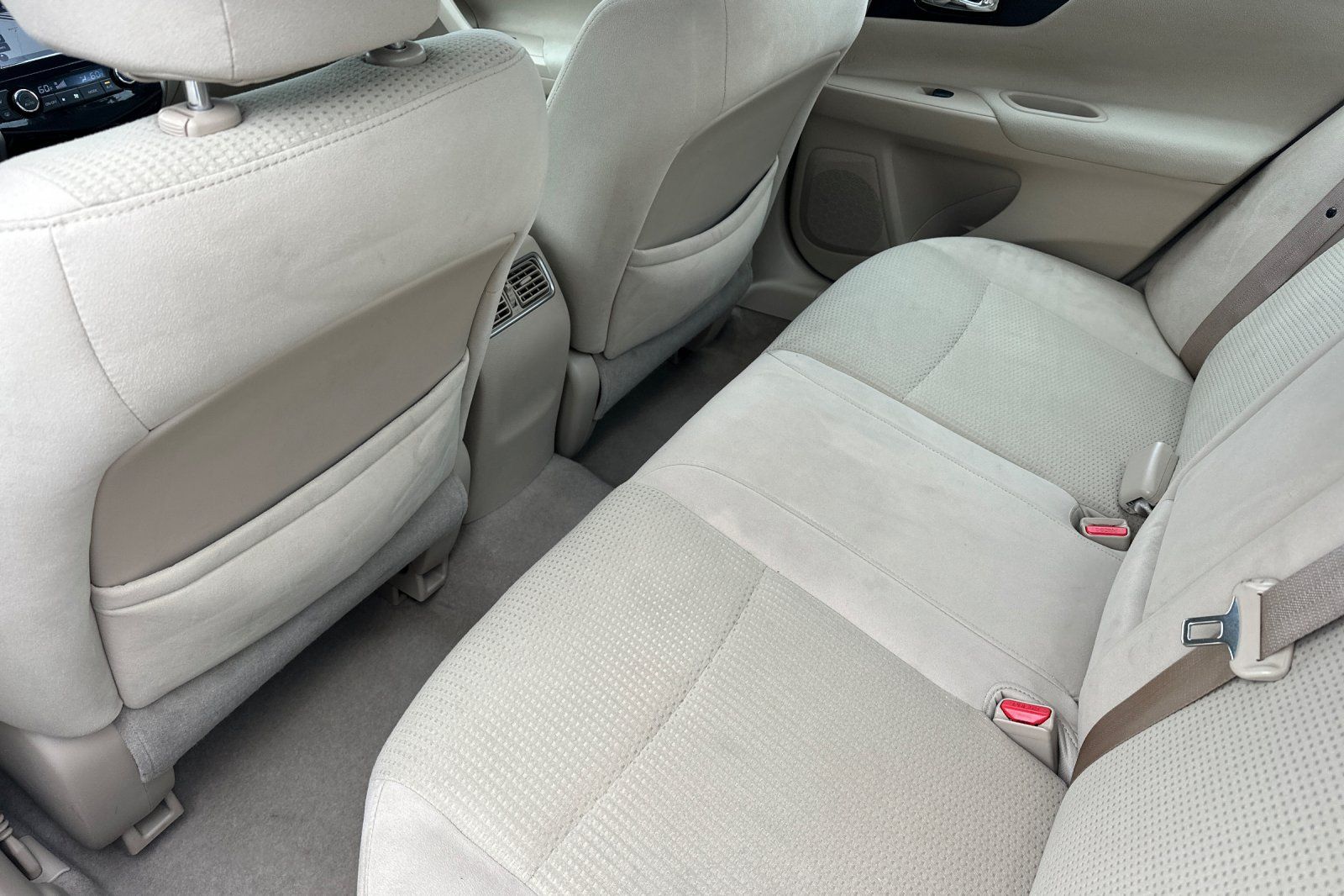 Used 2014 Nissan Altima 2.5 SV w/ Convenience Package FWD image 25