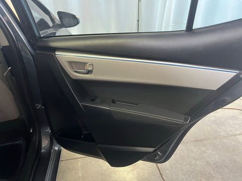 Used 2016 Toyota Corolla LE image 25