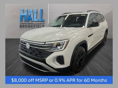 New 2025 Volkswagen Atlas Peak Edition SE